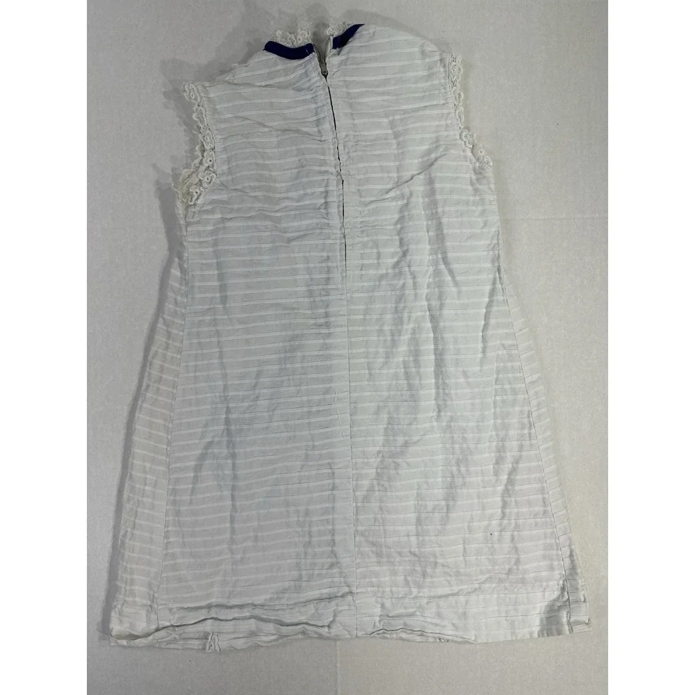 Vintage White Lace Trim Sleeveless Dress Ruffle Front Bow Detail  Cottagecore - Picture 3 of 3